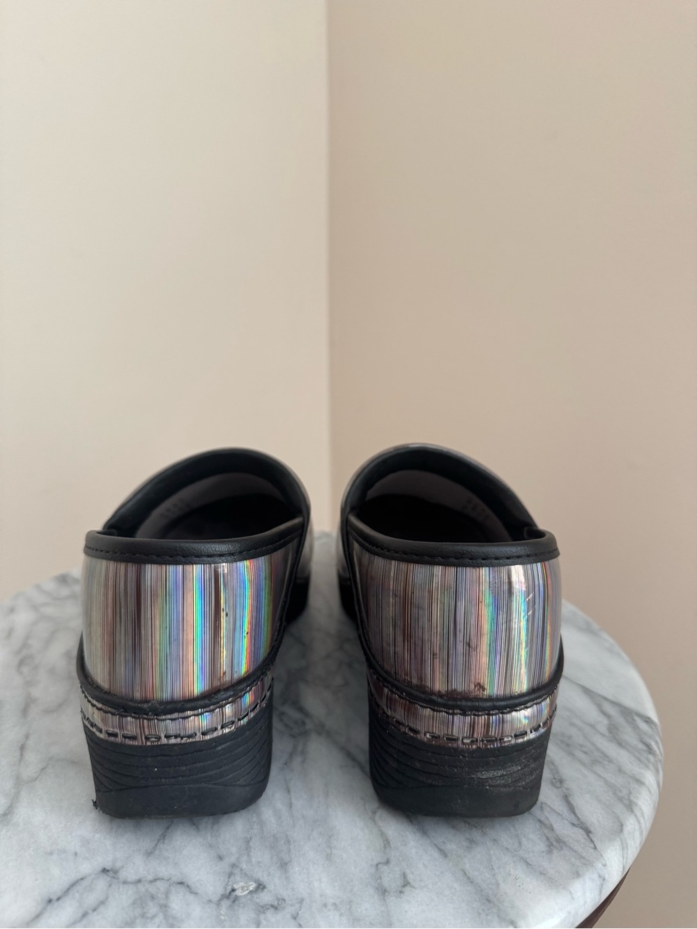 Dansko Professional LT Pro Prism Metallic Leather Slip On Clogs Size 9 US 39 EU - Picture 4 of 7